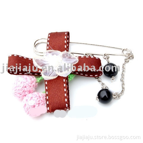 brooch NB05001